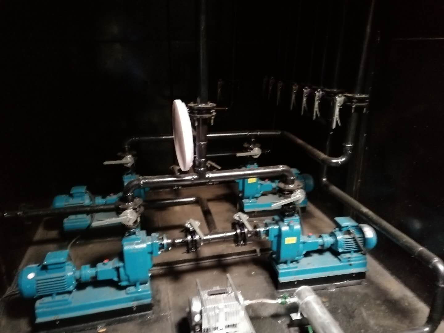 內(nèi)蒙古包頭市地埋式污水處理設(shè)備安裝現(xiàn)場(chǎng)(圖3)